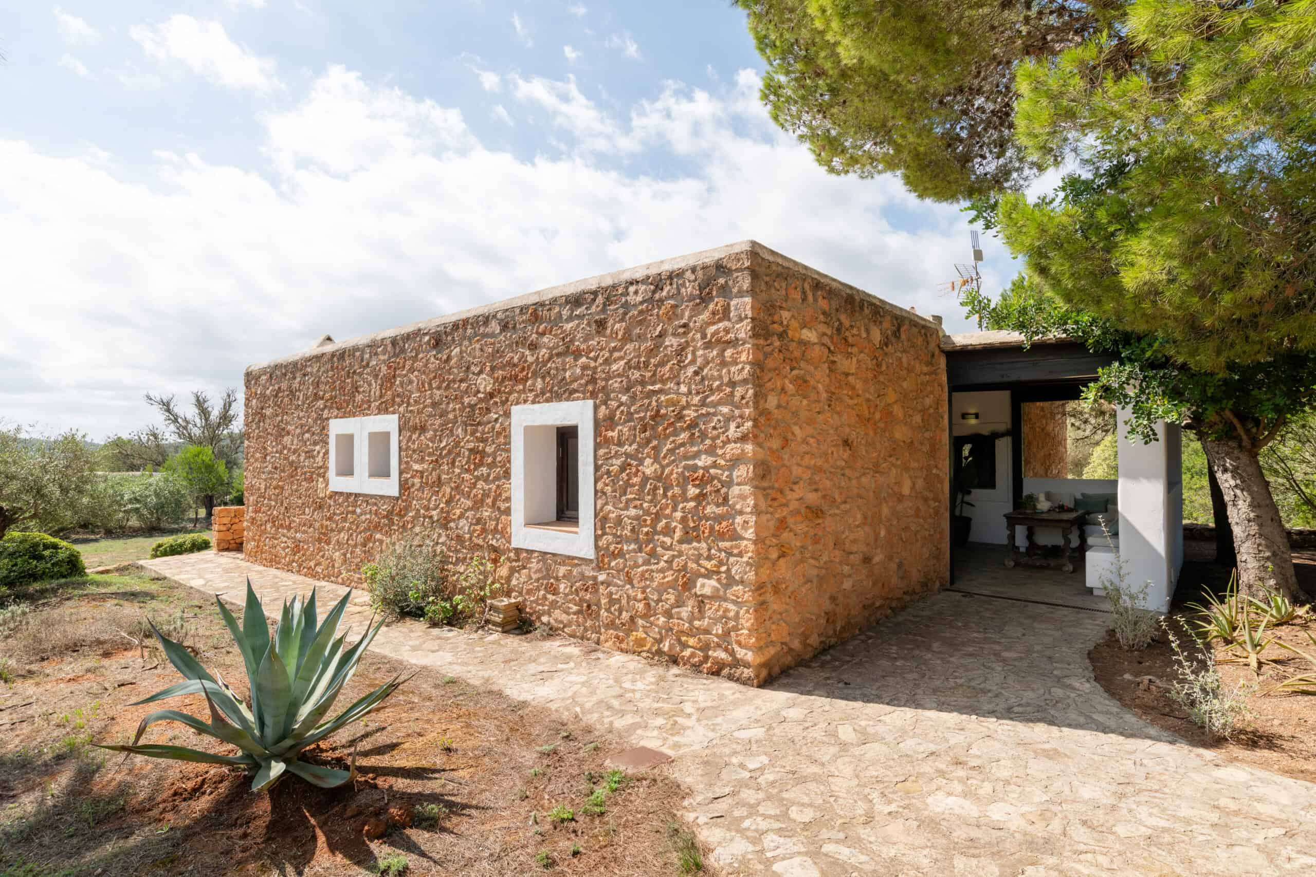 Ibiza Calm casita Outdoor shot